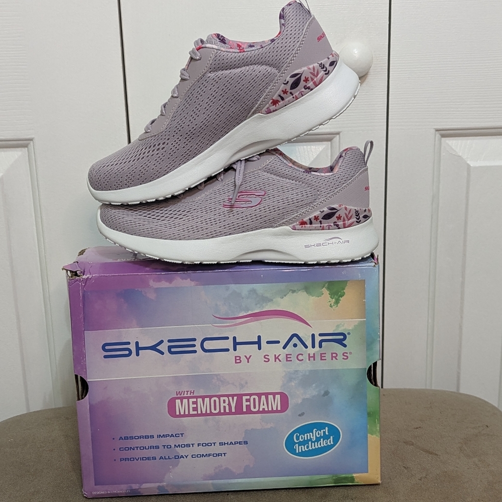 Skech- Air Dynamight Sneakers - Picture 7 of 12